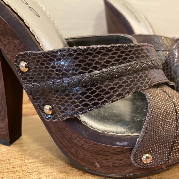 Wood leather 70's heels - Picture 4 of 4